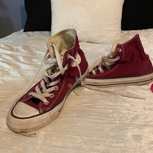 High top converse.